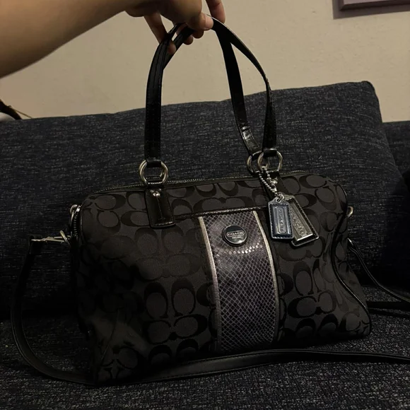 Sold - Picture 4 of 5